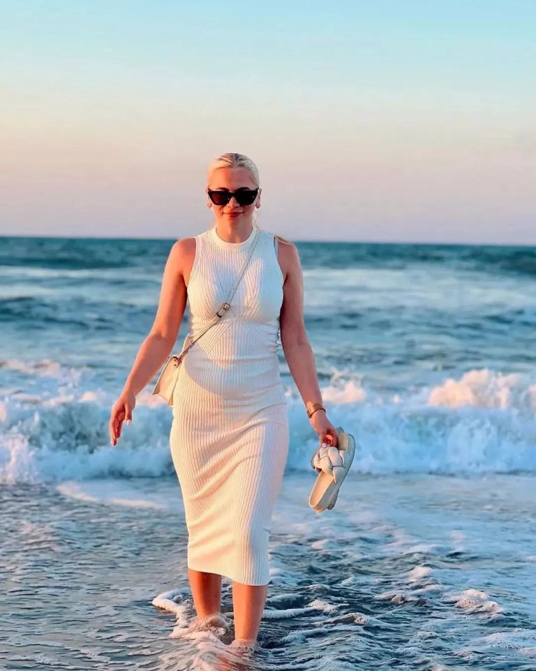 Glistening Waves, Golden Sands, And A Beach Birthday Photoshoot – Pure Magic!